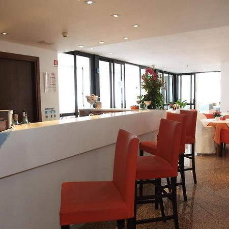 Hotel San Carlo Lignano Sabbiadoro Dış mekan fotoğraf