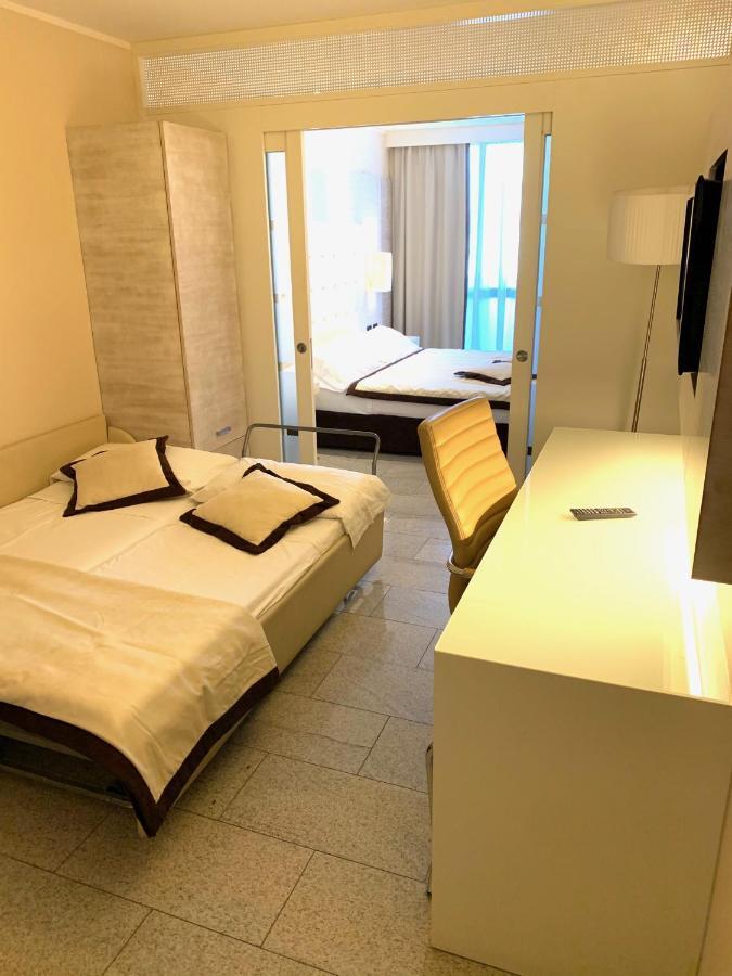Hotel San Carlo Lignano Sabbiadoro Dış mekan fotoğraf