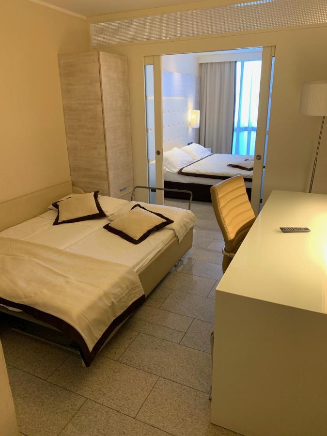 Hotel San Carlo Lignano Sabbiadoro Dış mekan fotoğraf